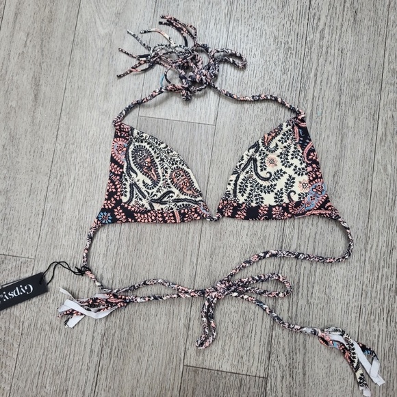 NEW W TAGS-  Gypsy ‘05 Reversible Swim Set - Picture 4 of 5